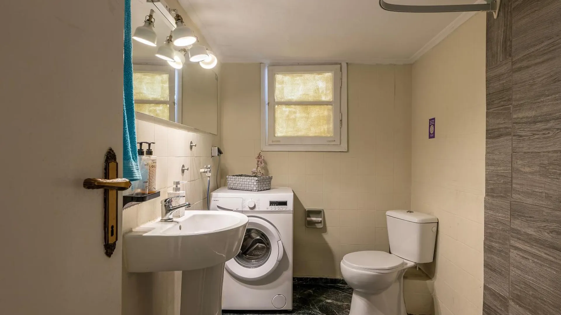 Ferienwohnung Houseloft White Tower Echo Thessaloniki Apartment